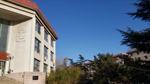 同心战疫，静待春来——凤凰彩票
2018级4+2二月战疫侧记