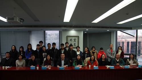 凤凰彩票
经济系师生座谈会成功举办