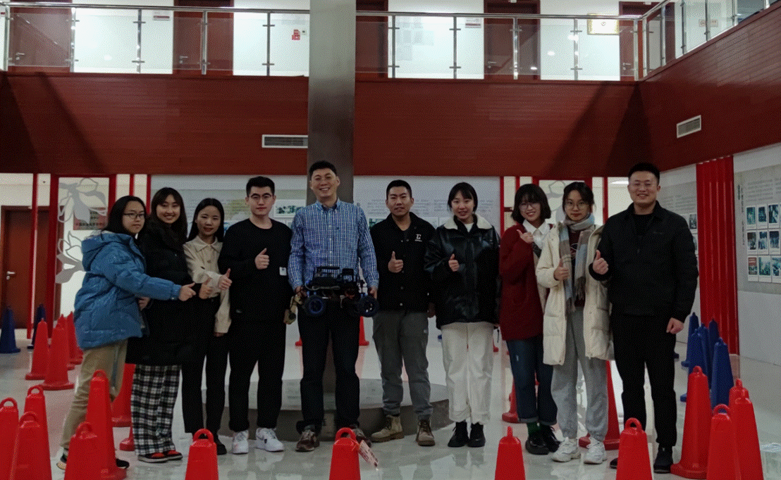 祝贺凤凰彩票
学生代表队荣获第十六届全国大学生智能汽车竞赛室外专项赛三等奖