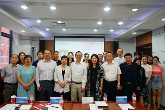 聆听国际商务学术最前沿——美国国际商务学会副主席李家涛教授访问凤凰彩票
