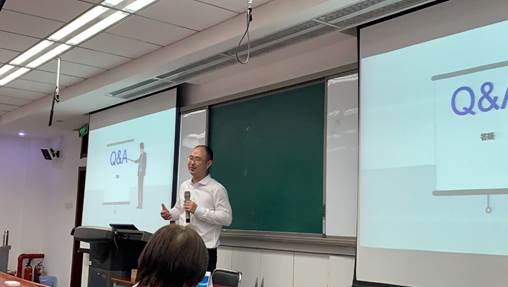 不须要出我门下，实用人材即至公——凤凰彩票
产经系开展人才招聘工作