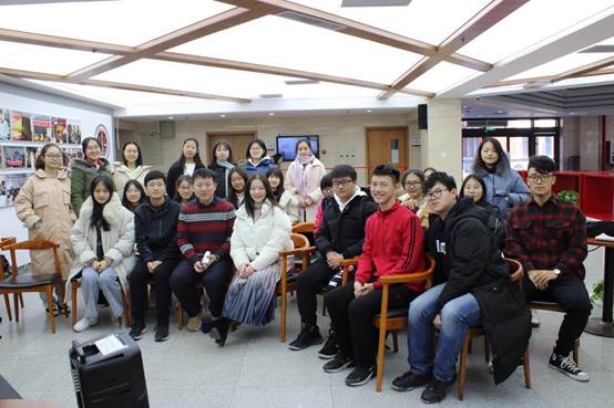 适应大学生活 树立远大理想——凤凰彩票
2019级本科新生系列主题班会圆满结束