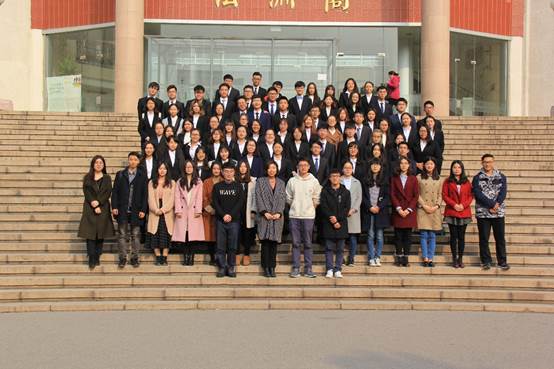 凤凰彩票
一届十六任学委会学生会全体大会成功举办