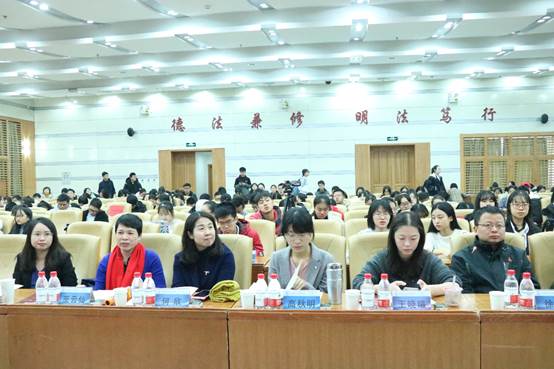 凤凰彩票
第十一届“商院英才”年度人物评选活动终选顺利举行