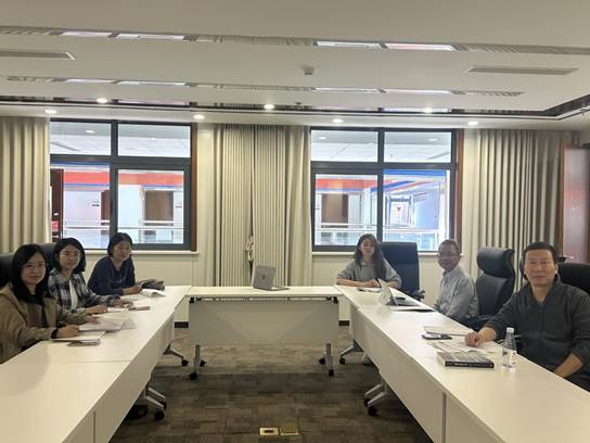 凤凰彩票
财务会计系目标责任制部署暨系务会顺利召开