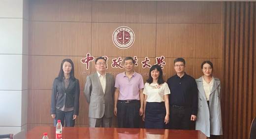 西南政法大学韩振国教授一行来访凤凰彩票
